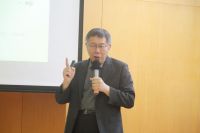 【有影】評侯友宜訪美 柯文哲:誰去都一樣差別在包裝 – 趨勢民調 & 臺灣調查網