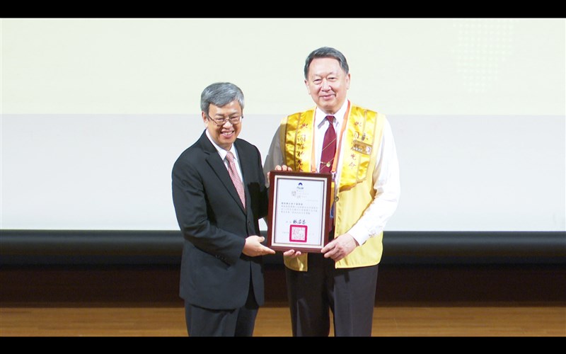 唯一兩度獲獎宗教團體 佛光會獲全國公益金質獎 23